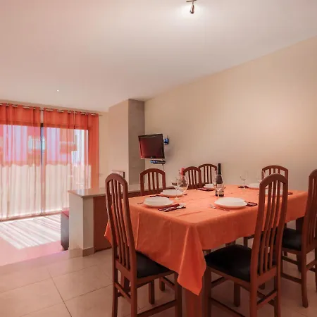 Villa V4, Jardins Branqueira4 Near Beach, *