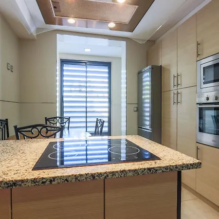 V4, Jardins Branqueira4 Near Beach,