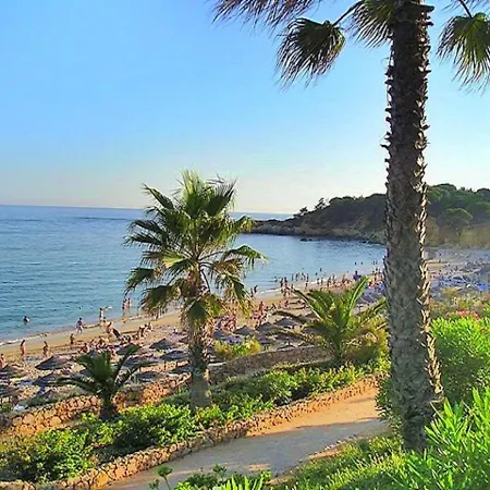 V4, Jardins Branqueira4 Near Beach, Вилла